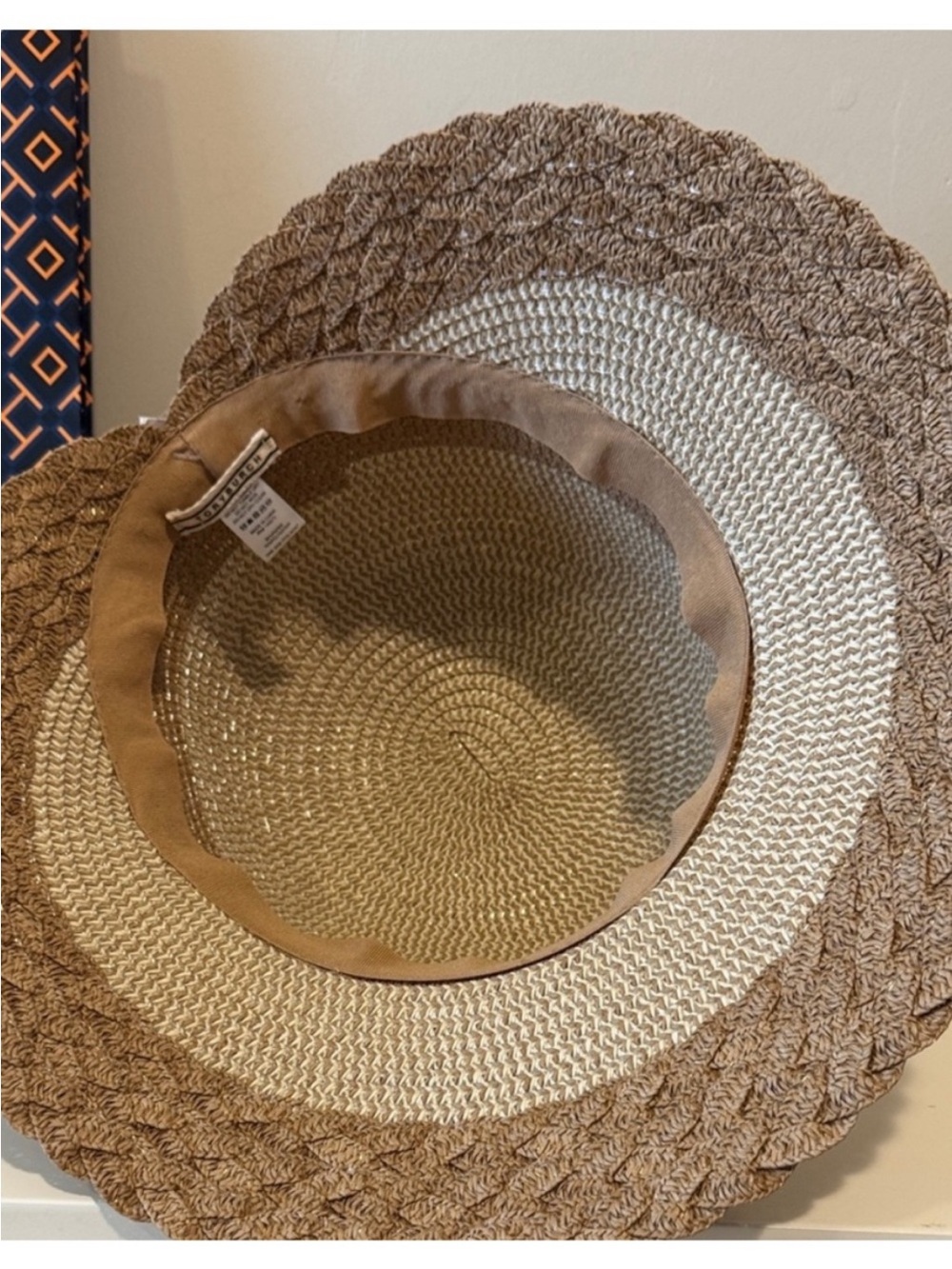 NEW✨NEW✨Tory Burch Two-Tone Woven Straw Cloche Hat- UPF 50+ - Picture 8 of 13